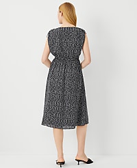 Geo Sleeveless Sheath Dress carousel Product Image 2