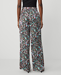 The Petite Pleated Wide Leg Pant carousel Product Image 3