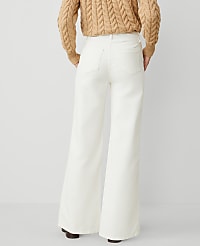 The Wide-Leg Corduroy Pant carousel Product Image 4