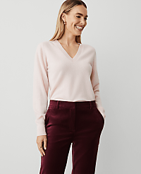 Cashmere V-Neck Sweater carousel Product Image 1