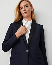 The Longline Tuxedo Blazer in Bi-Stretch Twill carousel Product Image 4