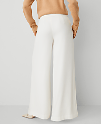 The Dramatic Wide-Leg Crepe Pant carousel Product Image 4