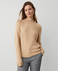 Raglan Wedge Sweater carousel Product Image 2