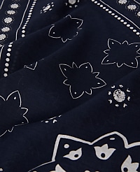 Weekend Collection Floral Triangle Scarf carousel Product Image 2