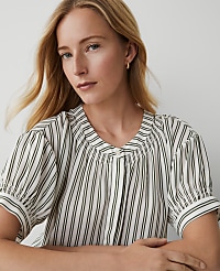 Striped Puff-Sleeve Blouse carousel Product Image 3