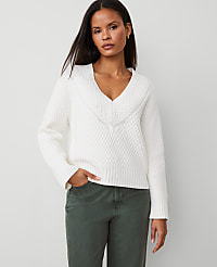 Geo Stitch V-Neck Sweater carousel Product Image 2
