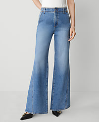 The Seamed Wide-Leg Jean carousel Product Image 2