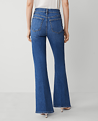 The Flare Jean carousel Product Image 3