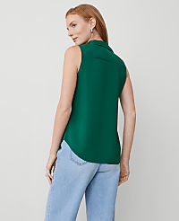 Sleeveless Essential Shirt carousel Product Image 2