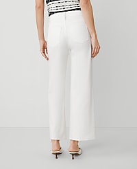The Petite Wide-Leg Crop Jean carousel Product Image 3