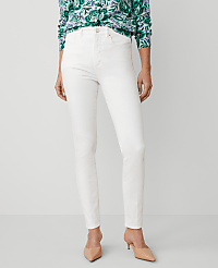 The Petite Skinny Jean carousel Product Image 2