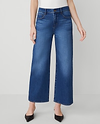 The Wide-Leg Crop Jean carousel Product Image 2