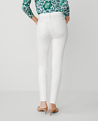The Skinny Jean carousel Product Image 3