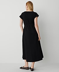 Petite Weekend Collection Belted Knit Midi Dress carousel Product Image 3