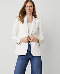 The Greenwich Blazer in Crinkle Crepe carousel Product Image 1