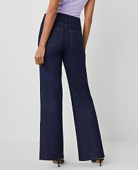The Seamed Wide-Leg Jean carousel Product Image 3