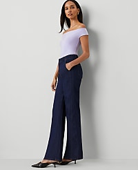 The Seamed Wide-Leg Jean carousel Product Image 1