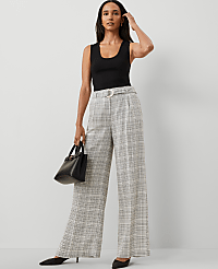 The Belted Pleated Wide-Leg Pant in Plaid carousel Product Image 1