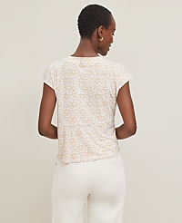 Petite Floral Knotted V-Neck Top carousel Product Image 2