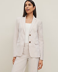 The Long Notched Two Button Blazer in Seersucker carousel Product Image 3