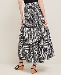 Petite Tiered Full Skirt in Palm Print carousel Product Image 3