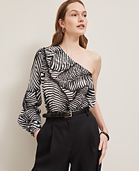 One-Shoulder Blouse in Palm Print carousel Product Image 1