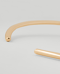 V-Shaped Cuff Necklace carousel Product Image 2