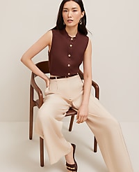 Linen Sleeveless Shirt carousel Product Image 1