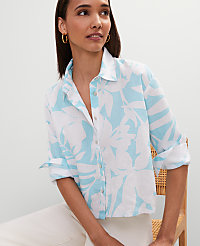 Petite Cropped Linen Shirt carousel Product Image 3