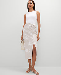 Knotted Linen Blend Pencil Skirt carousel Product Image 4