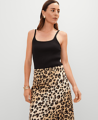 Petite Ribbed Scoop Neck Tank Top carousel Product Image 1