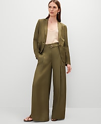 The Statement Wide-Leg Pant carousel Product Image 1