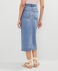 Weekend Collection Patch Pocket Denim Midi Skirt carousel Product Image 3