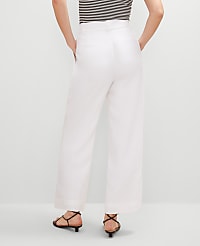 The Petite Relaxed Ankle Pant in Linen Blend carousel Product Image 3