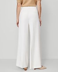 The Modern Wide-Leg Trouser carousel Product Image 3