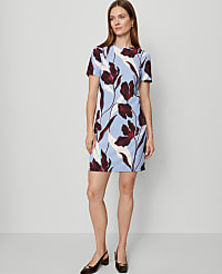 Petite Floral Shift Dress carousel Product Image 1