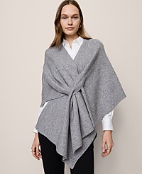 Wrap Poncho carousel Product Image 1