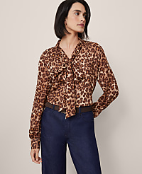 Petite Animal Print Tie V-Neck Popover carousel Product Image 4