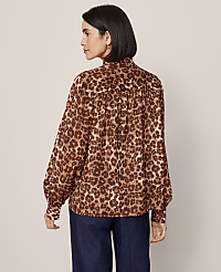 Petite Animal Print Tie V-Neck Popover carousel Product Image 3