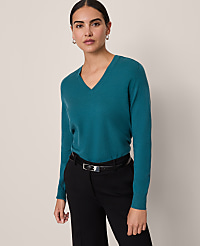 V-Neck Sweater carousel Product Image 1