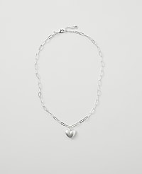 Metal Heart Pendant Necklace carousel Product Image 1