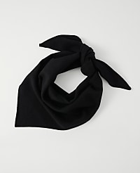 Triangle Wrap Scarf carousel Product Image 1