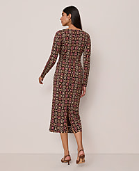 Chain Link V-Neck Knit Dress carousel Product Image 2