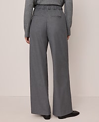 Petite Weekend Wide-Leg Jogger Pant carousel Product Image 3