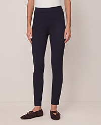 Weekend Classic Easy Fit Legging carousel Product Image 1