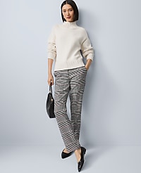 The Petite Sophia Pant in Plaid carousel Product Image 5