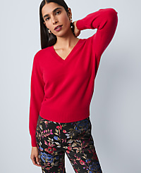 Cashmere V-Neck Sweater carousel Product Image 1