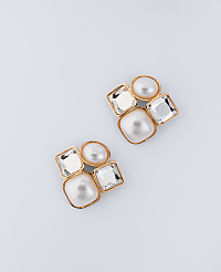 Crystal Pearlized Stud Earrings carousel Product Image 1