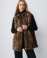 Weekend Faux Fur Animal Print Vest carousel Product Image 1