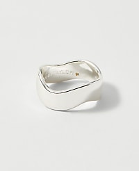 Metal Wavy Ring carousel Product Image 1